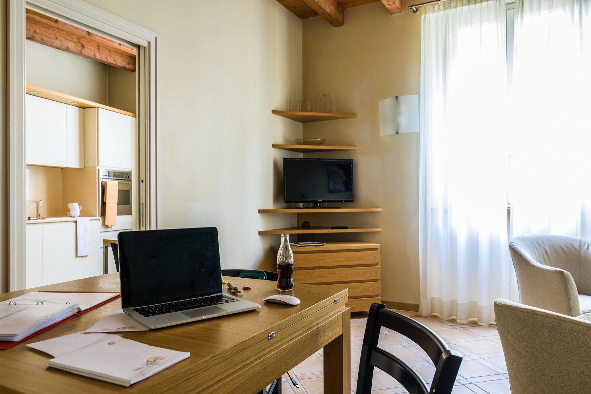 Ascanio Sforza - Suites & Apartments Milano Ngoại thất bức ảnh